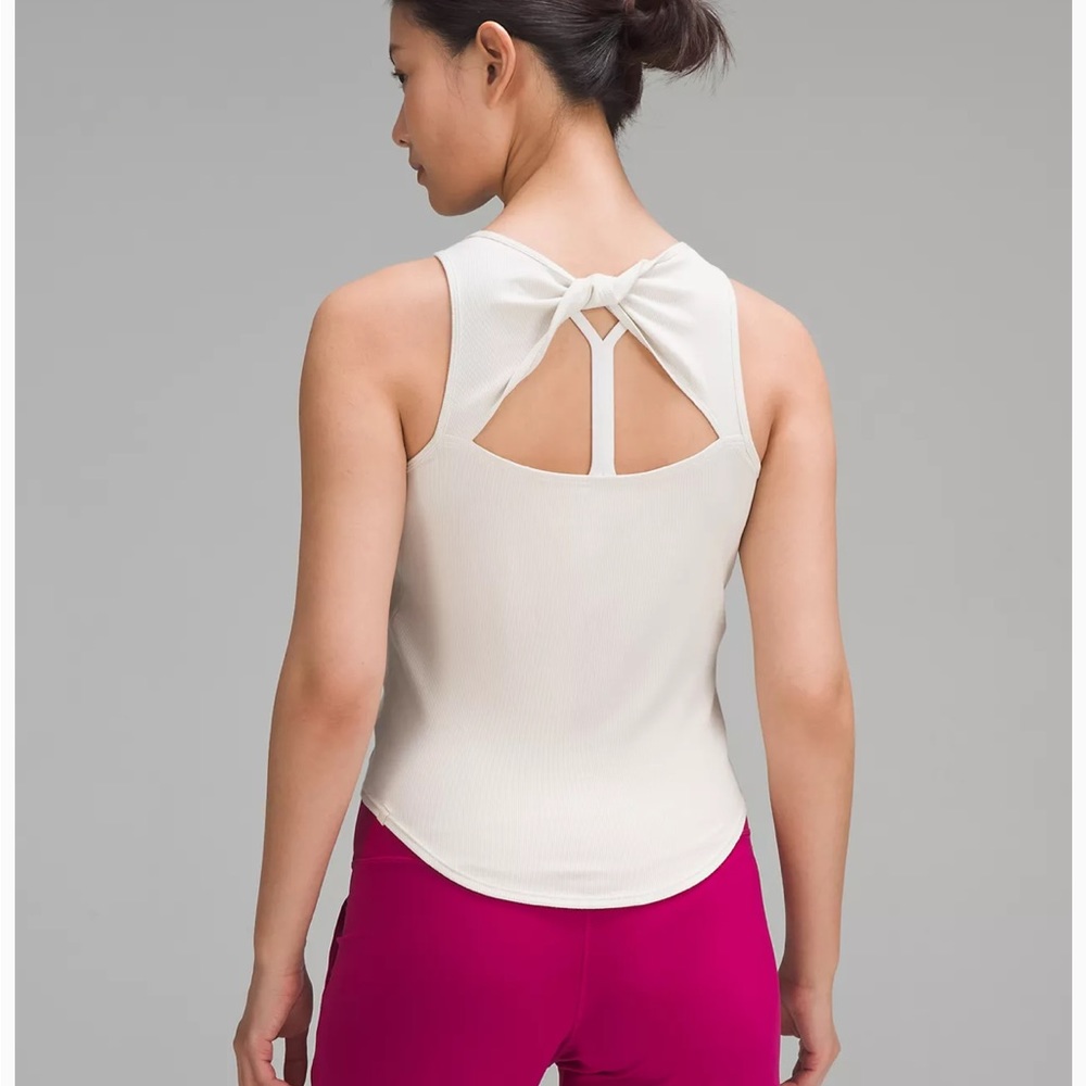 Modal Silk Twist-Back Yoga Tank Top